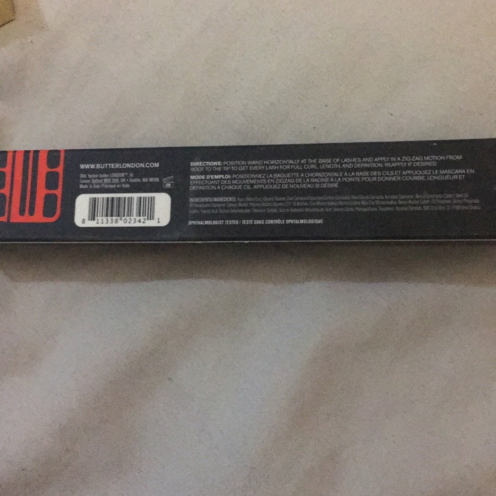 mascara - Picture 2 of 3